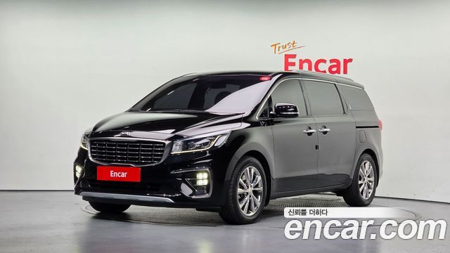 Kia Canival 2019 — photo 1