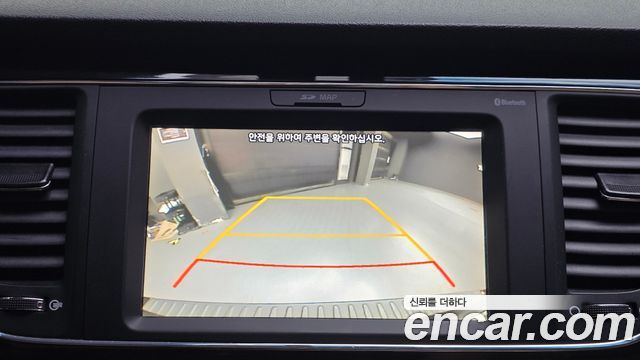 Kia Canival 2019 — photo 17