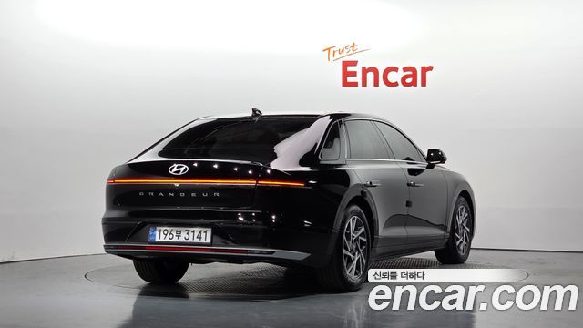 Hyundai Grandeur 2023 — photo 2