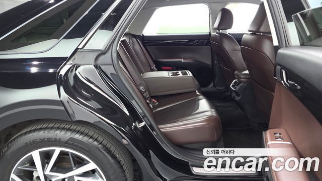 Hyundai Grandeur 2023 — photo 17