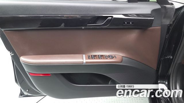 Hyundai Grandeur 2023 — photo 14