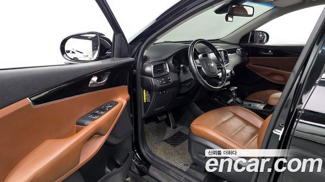 Kia Sorento 2019 — photo 13
