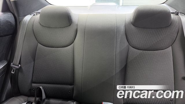 Hyundai AVANTE 2012 — photo 27