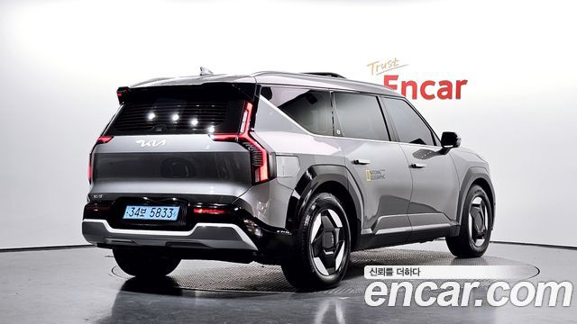 Kia EV9 2024 — photo 2