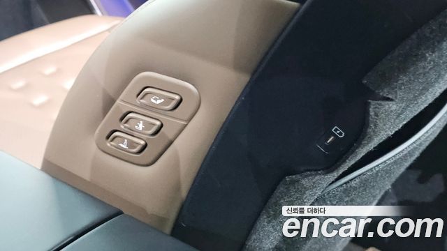 Kia EV9 2024 — photo 31