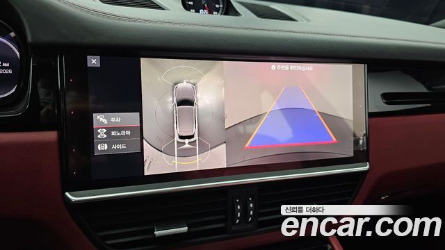 Porsche Cayenne 2021 — photo 21