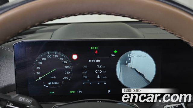 Kia Sorento 2025 — photo 8