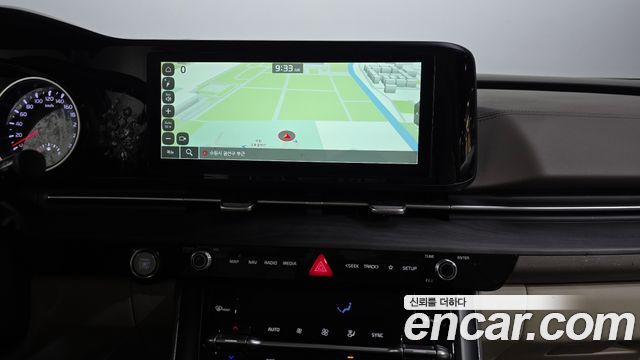 Kia Canival 2023 — photo 20