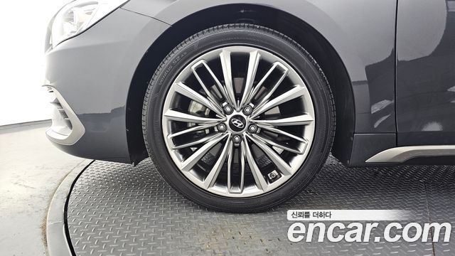 Hyundai Grandeur 2018 — photo 5