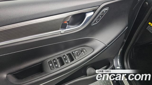 Hyundai Grandeur 2018 — photo 16