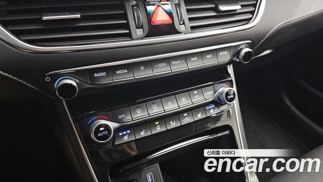 Hyundai Grandeur 2018 — photo 18