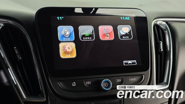 Chevrolet Korea Malibu 2017 — photo 16
