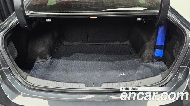 Chevrolet Korea Malibu 2017 — photo 20