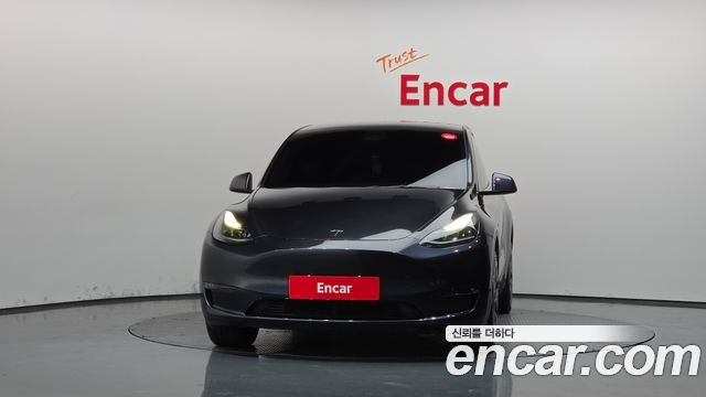 Tesla Model Y 2024 — photo 3