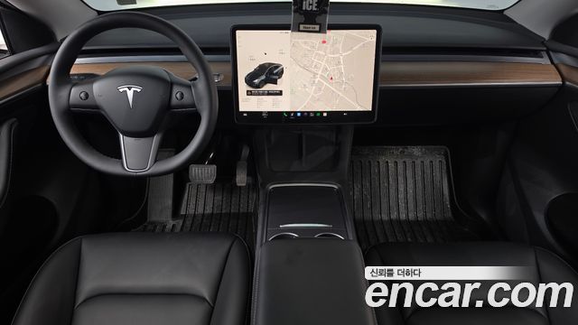 Tesla Model Y 2024 — photo 10