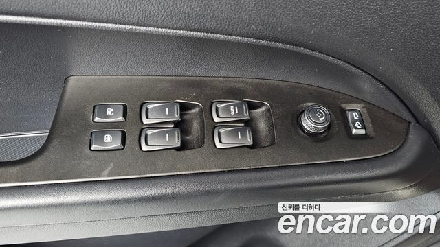 KG Mobility Rexton 2019 — photo 18