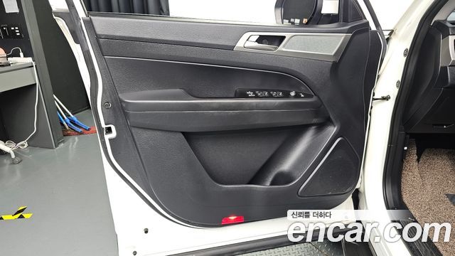 KG Mobility Rexton 2019 — photo 14