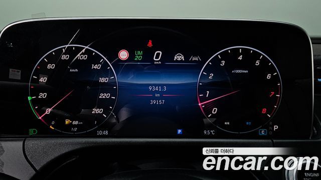 Mercedes-Benz E-Class 2024 — photo 11