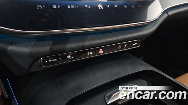 Mercedes-Benz E-Class 2024 — photo 26