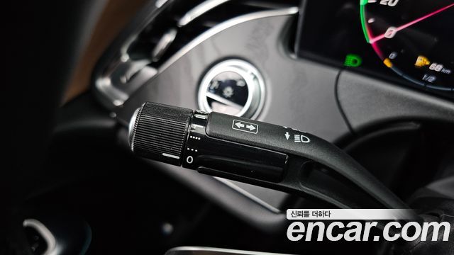 Mercedes-Benz E-Class 2024 — photo 27