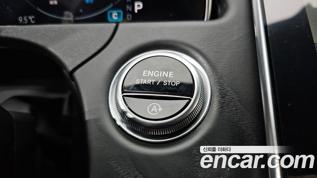 Mercedes-Benz E-Class 2024 — photo 28