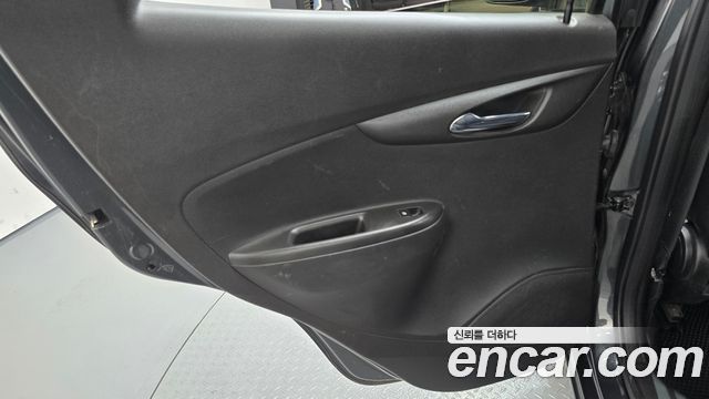 Chevrolet Korea Spark 2017 — photo 15