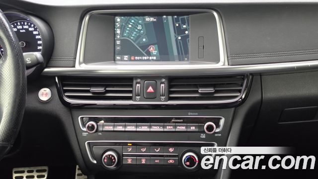 Kia K5 2016 — photo 14