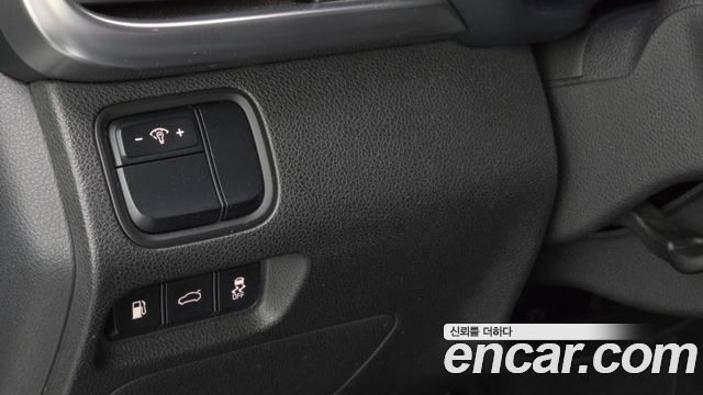 Kia K5 2016 — photo 16