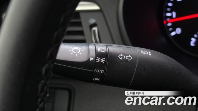 Kia K5 2016 — photo 17