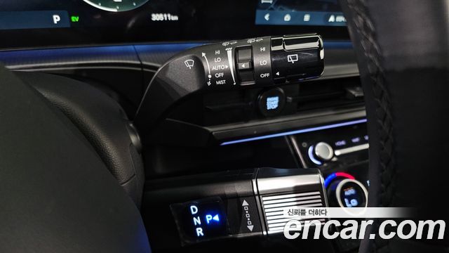 Hyundai Santafe 2025 — photo 12