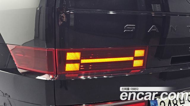 Hyundai Santafe 2025 — photo 9