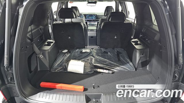 Hyundai Santafe 2025 — photo 35