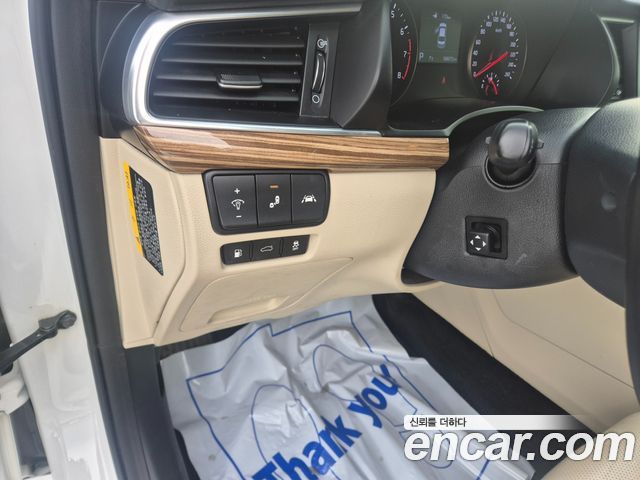 Kia K7 2016 — photo 9