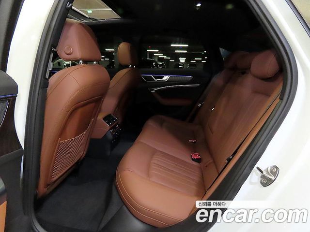 Audi A6 2021 — photo 7