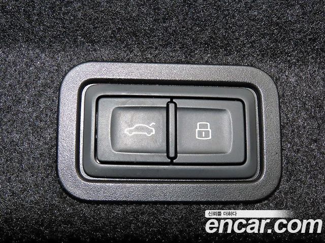 Audi A6 2021 — photo 17