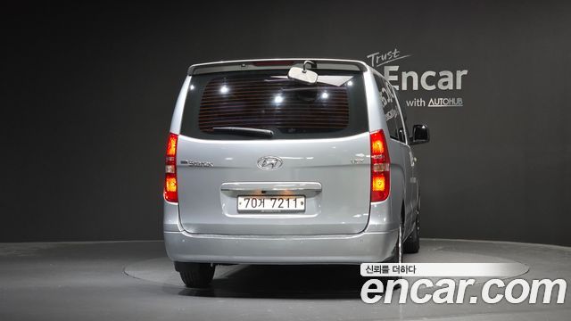 Hyundai Starex 2014 — photo 4