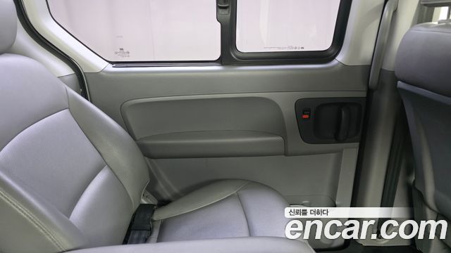 Hyundai Starex 2014 — photo 15