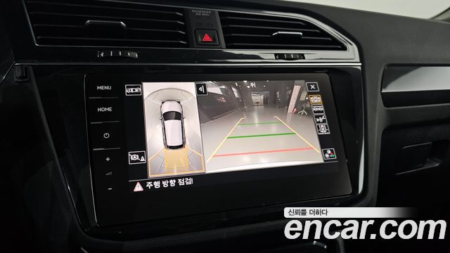 Volkswagen Tiguan 2022 — photo 21