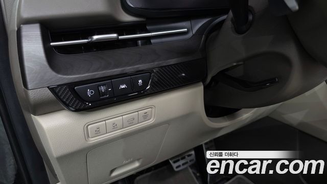 Kia Canival 2023 — photo 23