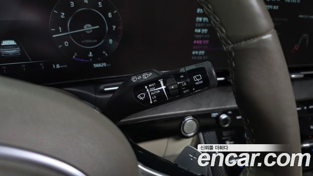 Kia Canival 2023 — photo 25