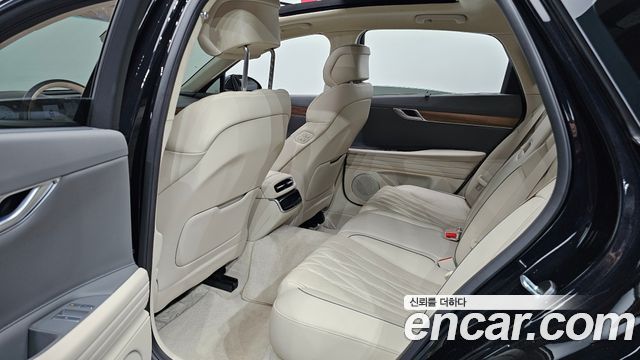 Genesis G80 2025 — photo 18