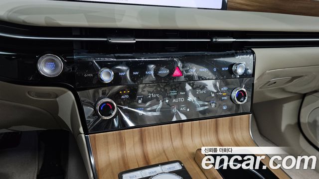 Genesis G80 2025 — photo 24