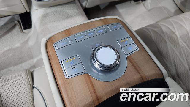 Genesis G80 2025 — photo 25