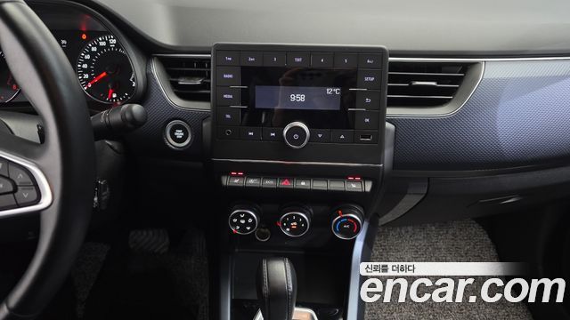 Renault Korea XM3 2022 — photo 20