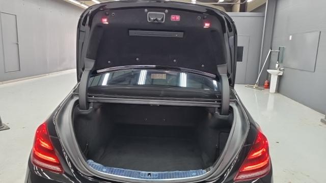 Mercedes-Benz S-Class 2015 — photo 16
