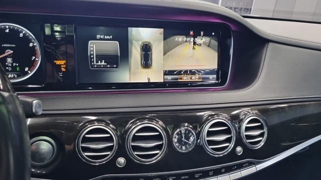 Mercedes-Benz S-Class 2015 — photo 17