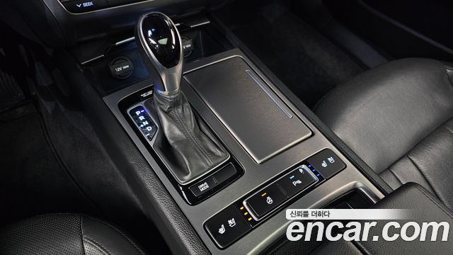 Hyundai Genesis 2015 — photo 12