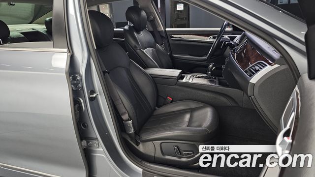 Hyundai Genesis 2015 — photo 16