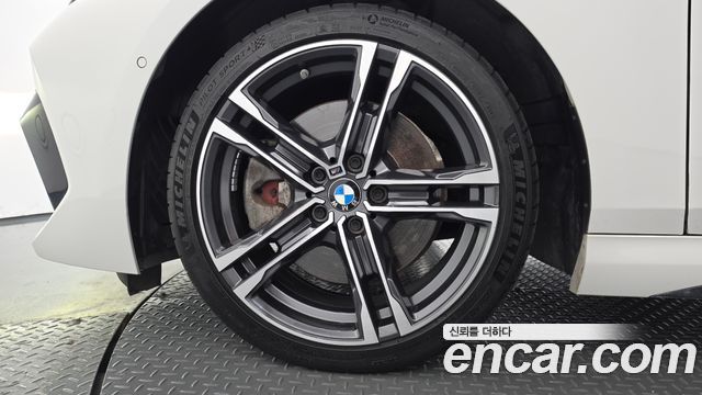 BMW 2-Series 2021 — photo 5