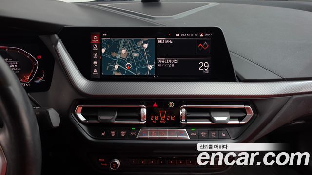 BMW 2-Series 2021 — photo 19